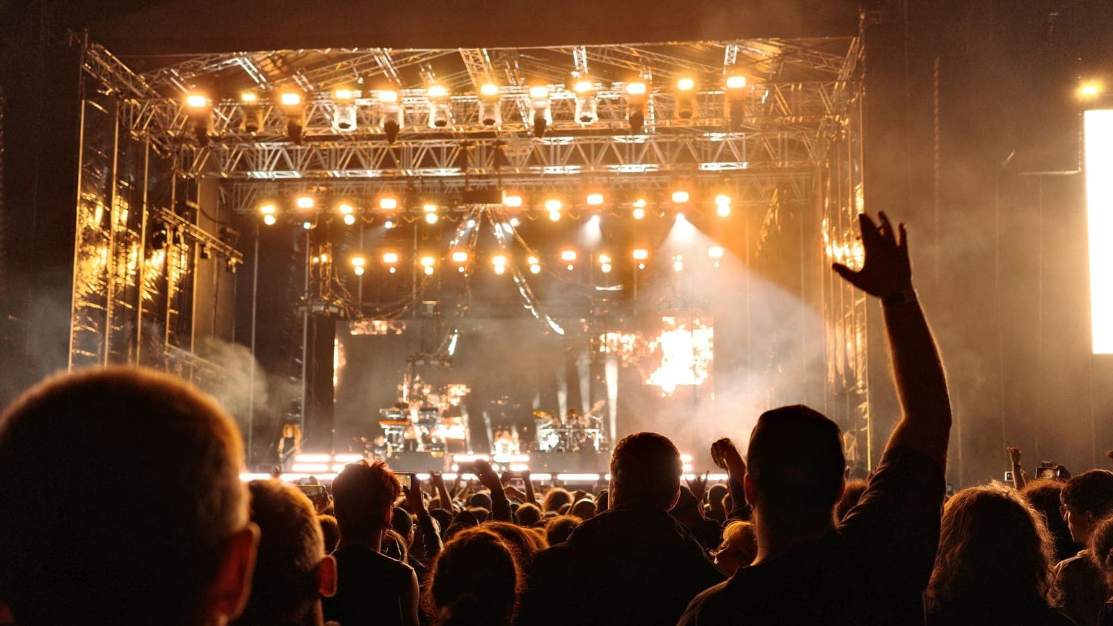 Festival safety: what Spanish law obliges the promoter to do when a serious incident happens